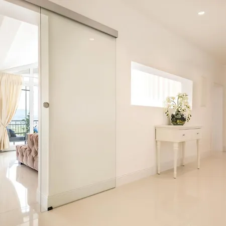 Hébergement de vacances Six-bedroom In Glavina Donja Glavina Donja